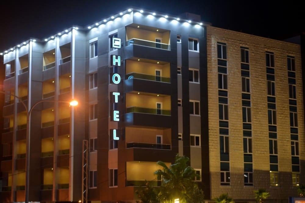 Tilal Almadina Hotel & Suites Amman Exterior foto