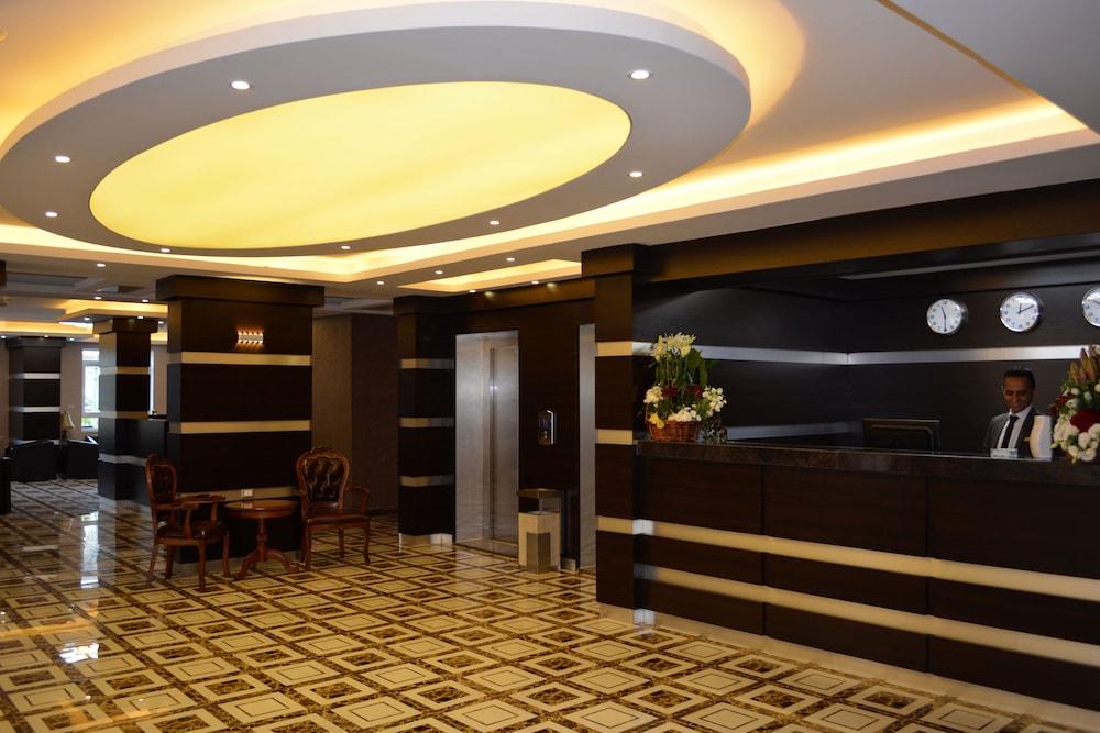 Tilal Almadina Hotel & Suites Amman Exterior foto