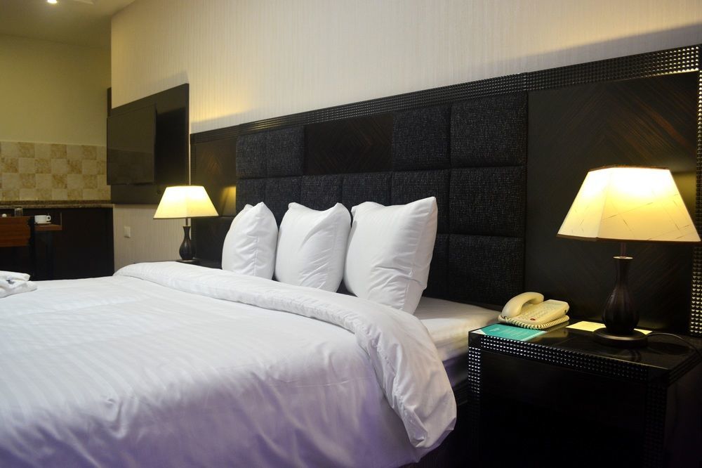 Tilal Almadina Hotel & Suites Amman Exterior foto