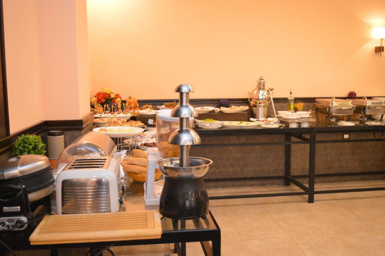 Tilal Almadina Hotel & Suites Amman Exterior foto